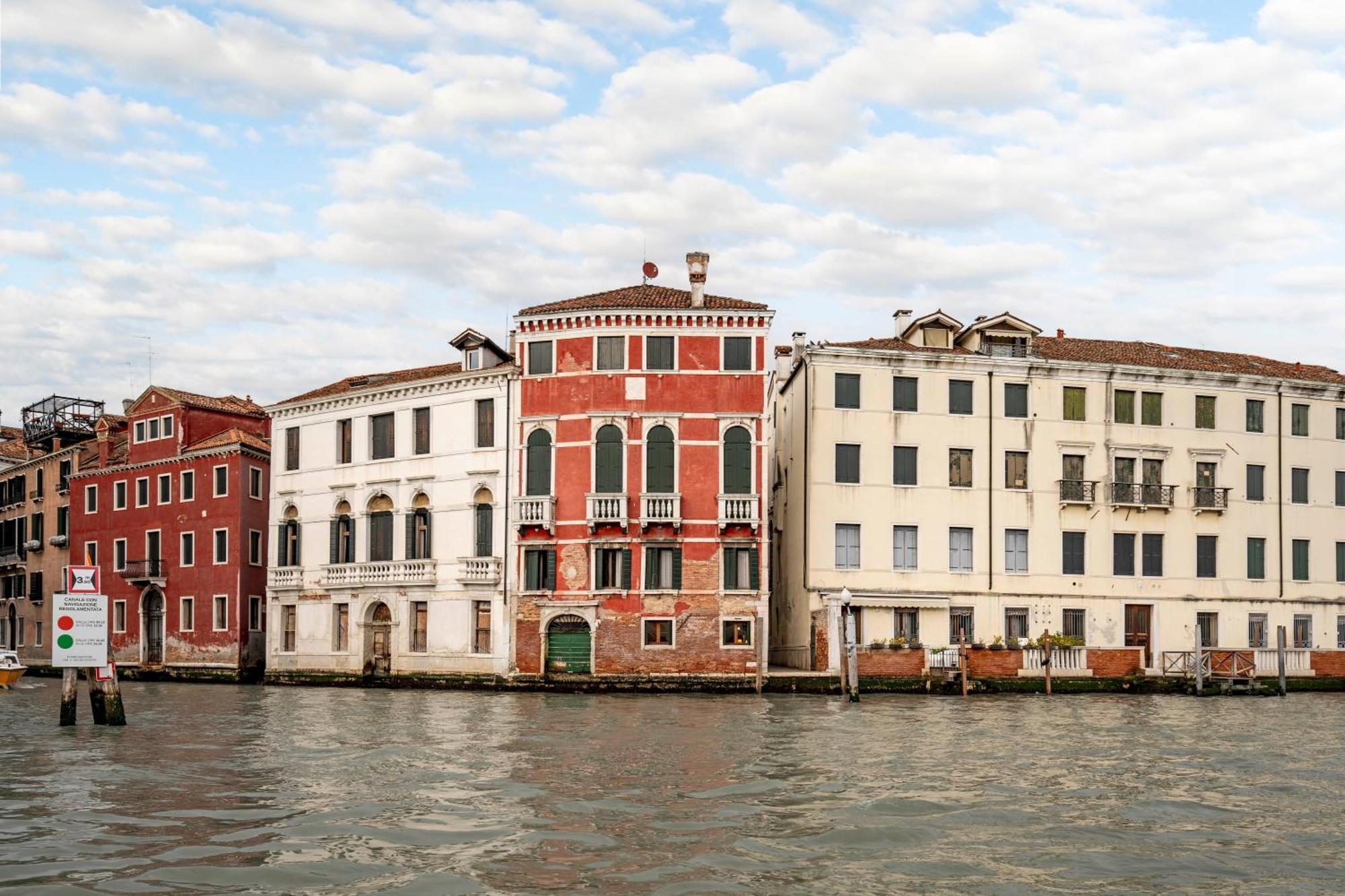 Rubino Flat Canal View * Venise